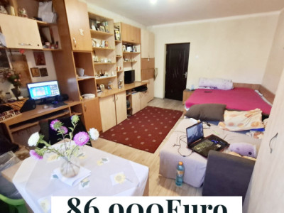 Garsoniera  | Etaj 3/4 Bloc tip Vila | Zona Racadau  | Preț 86.900 Euro